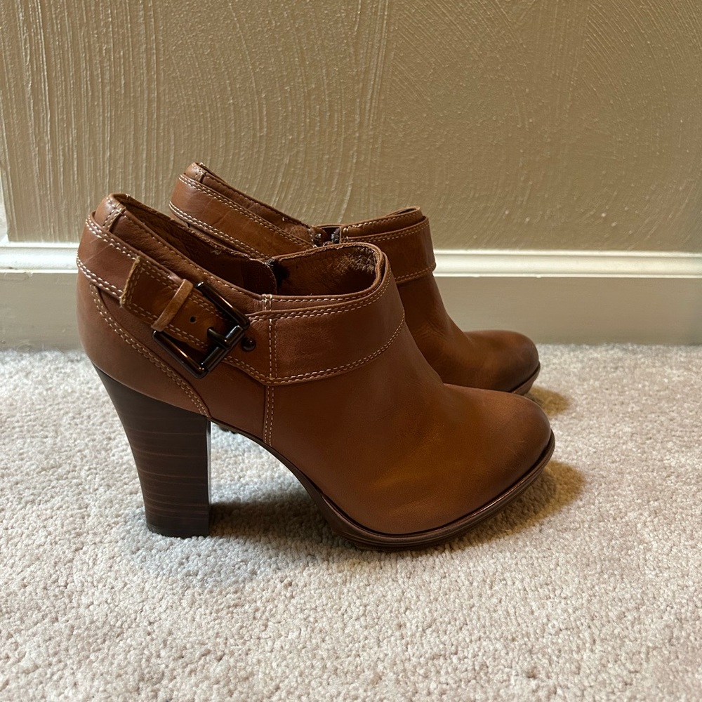 Sofft Tan Leather Heeled Boots